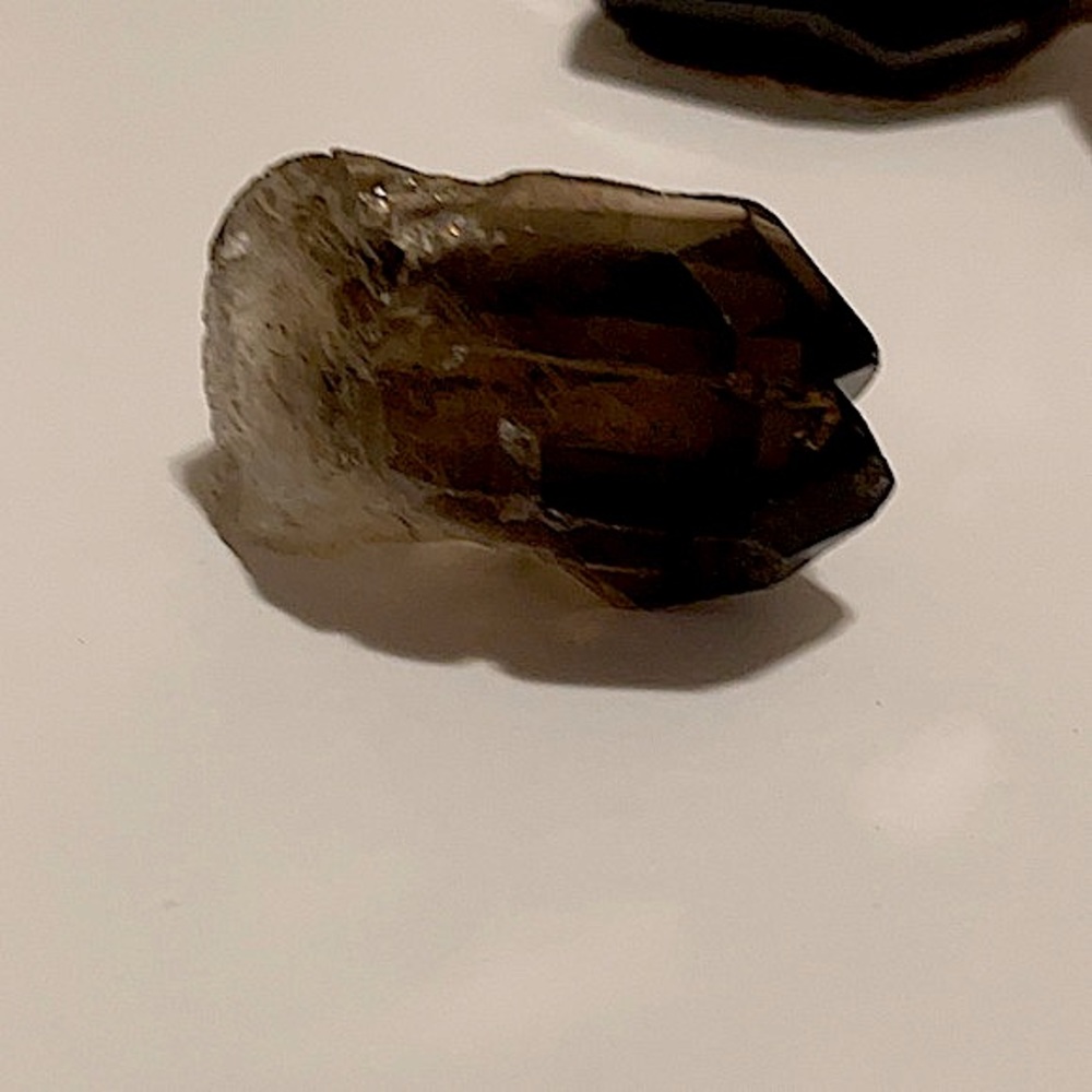 Smokey Quartz Points & Doubles ๐ค - Picture 3 of 12